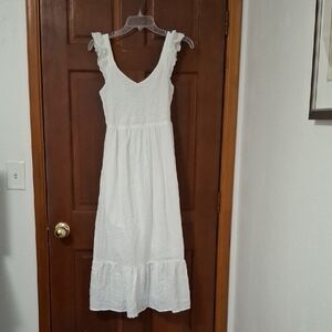 Old Navy White Eyelet Sleeveless Midi Dress Size Sm. Cotton Blend Spring Summer
